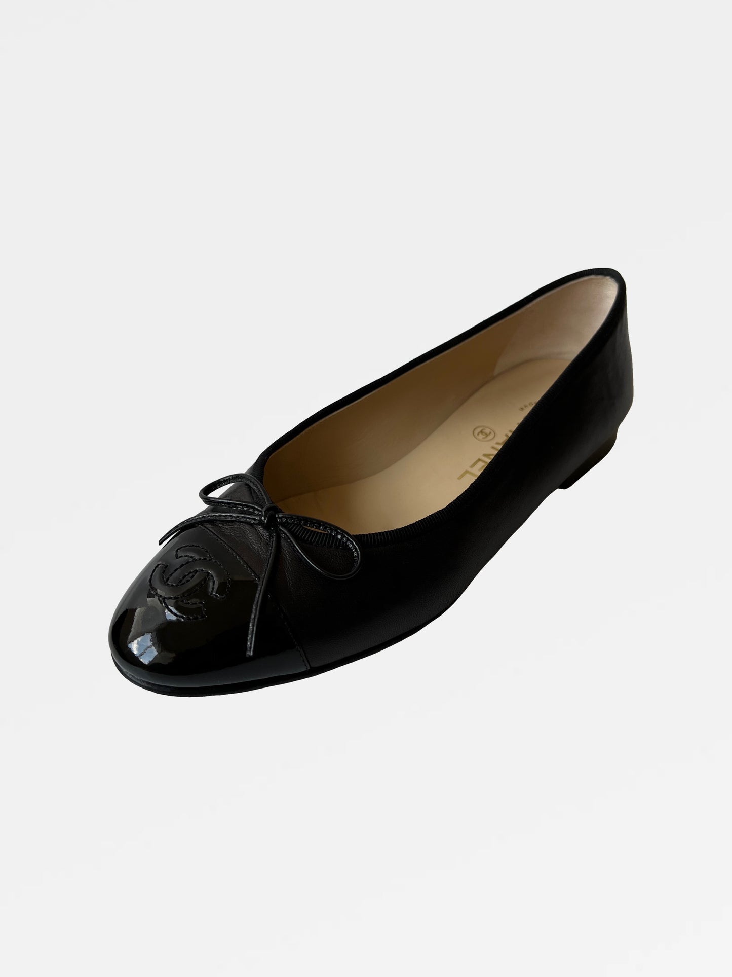 Chanel Flats, IT 37