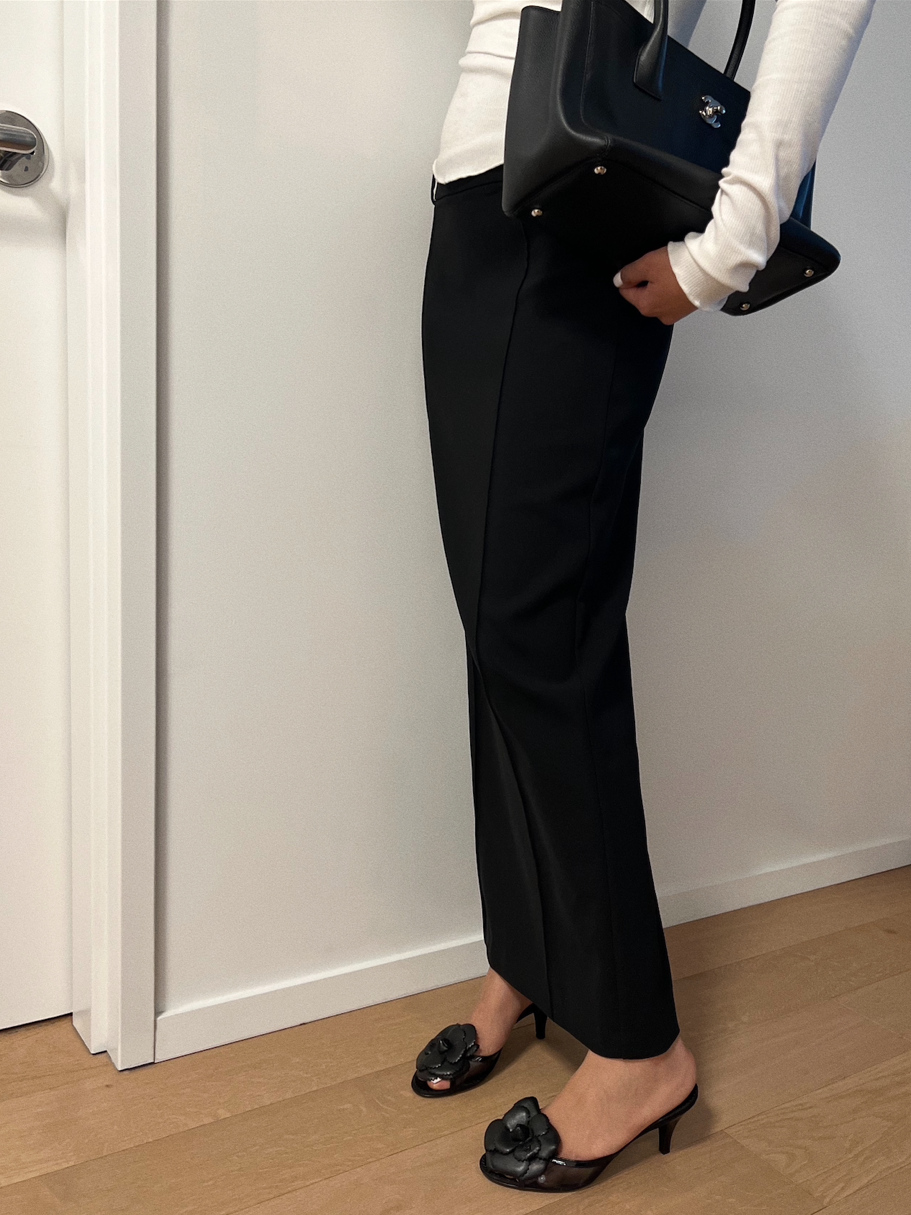 NIB Chanel Camellia Mules, IT 36.5