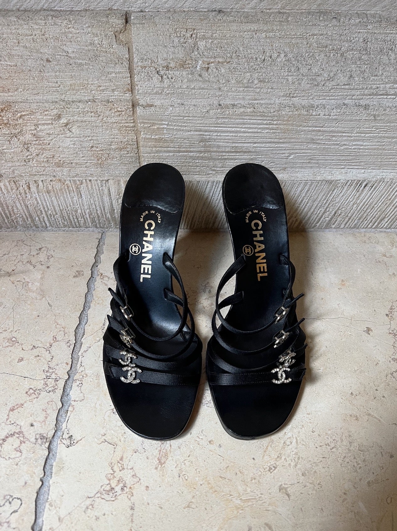 Rare Chanel CC Logo Slides, IT 38.5