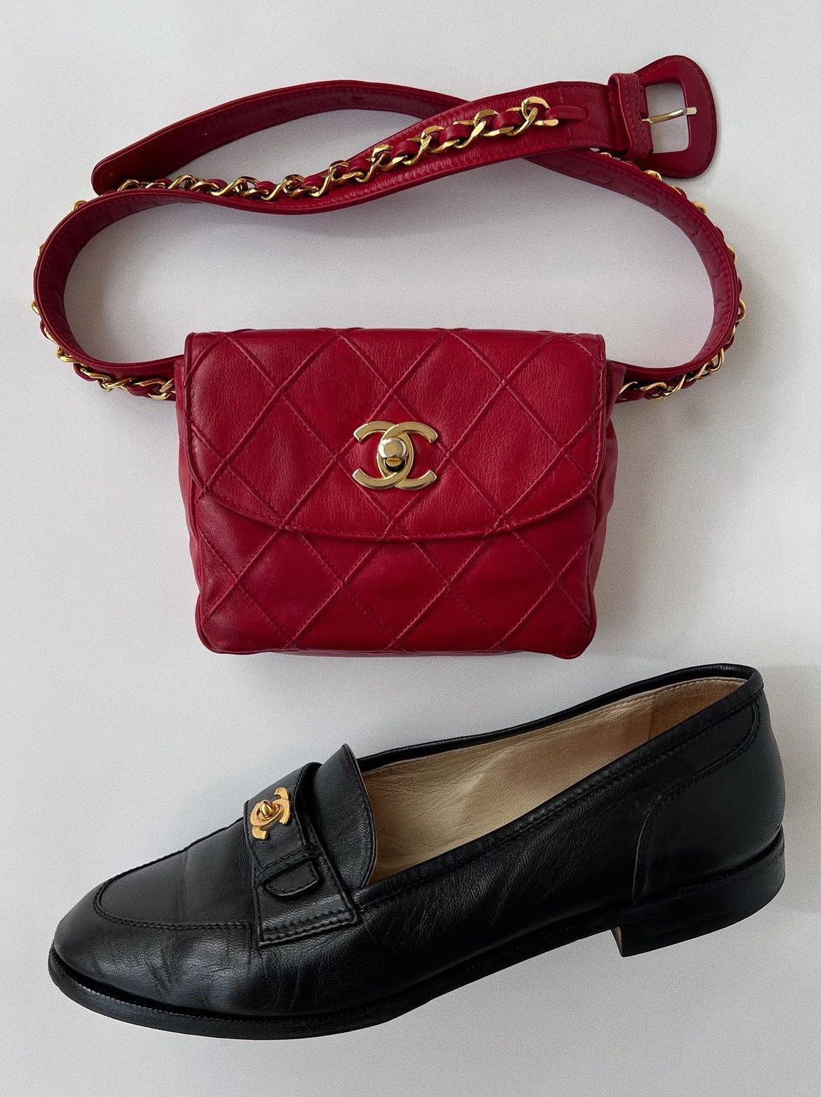 Red chanel belt online bag