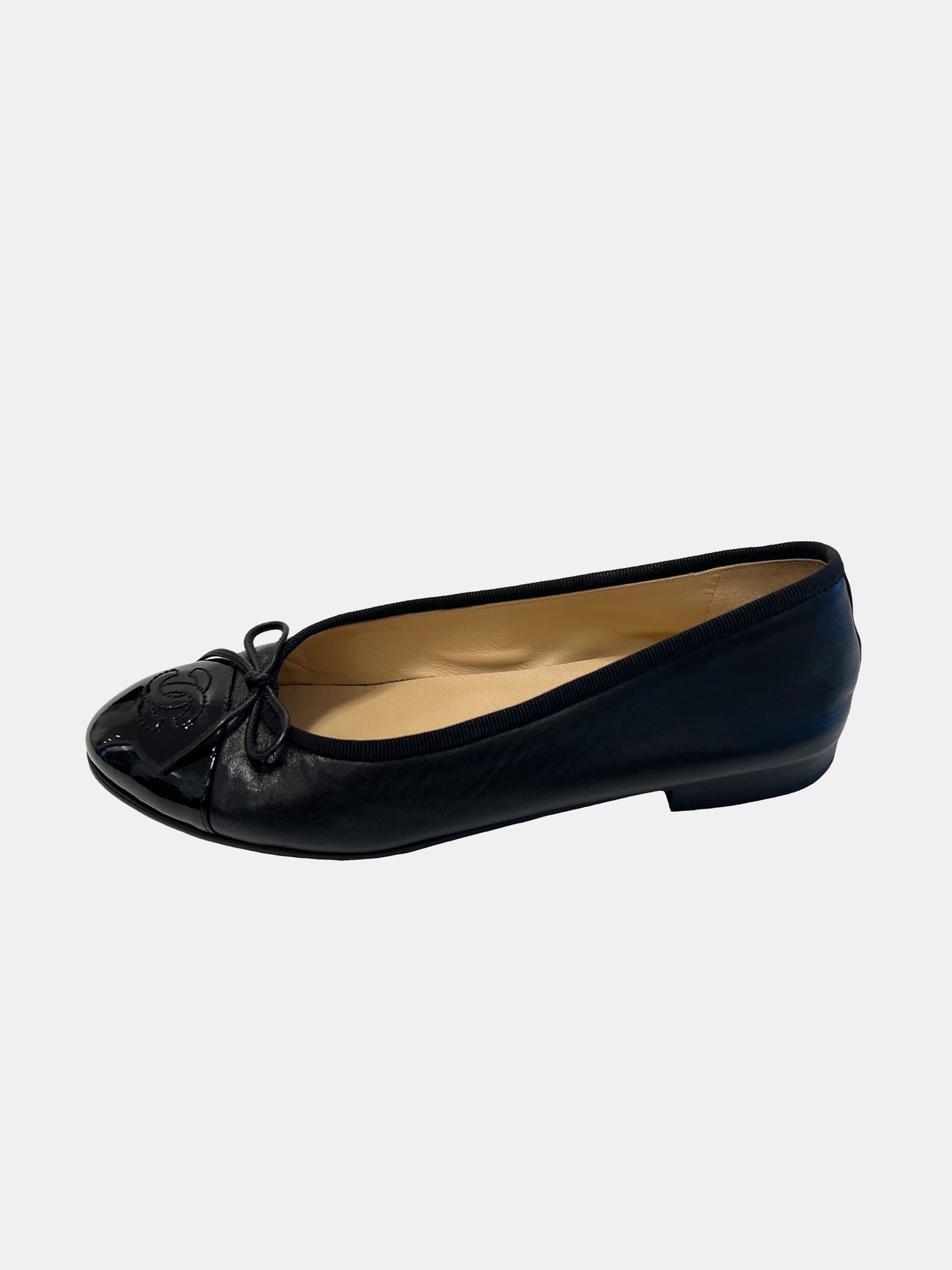 Chanel Flats, IT 37